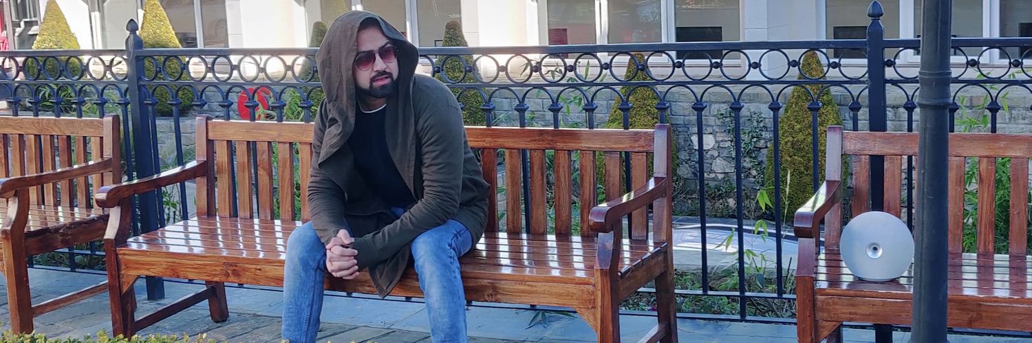 Prateeko9's profile banner image