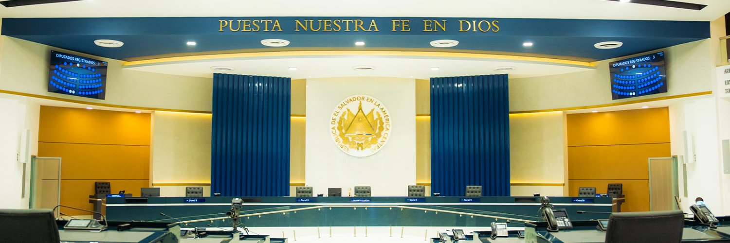 Ernesto Castro's banner