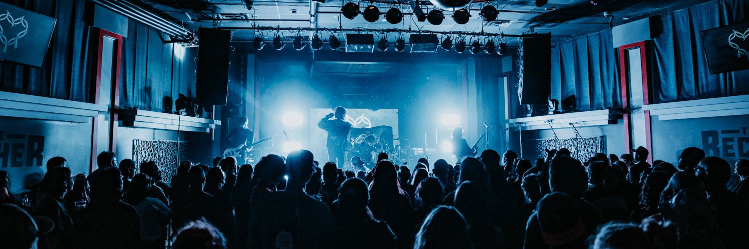 kelly ⛓📸's banner