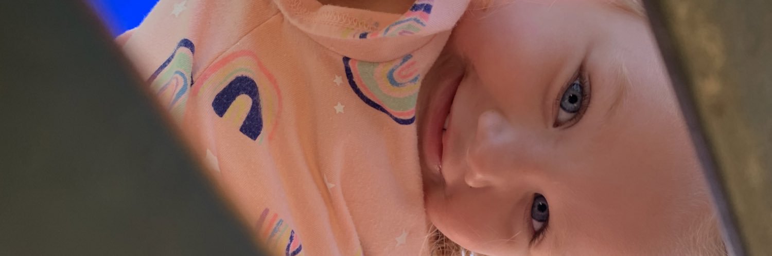 TaylorLaVelle's profile banner image