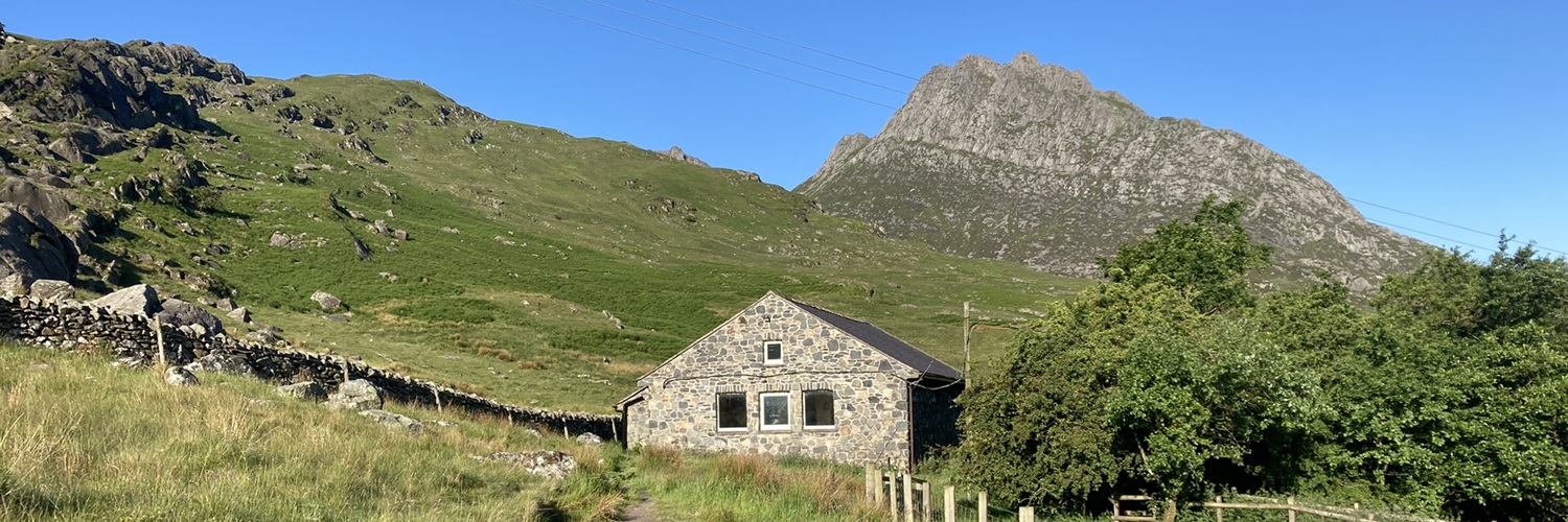 Phil - Warden, ULMC Caseg Fraith Hut🏴󠁧󠁢󠁷󠁬󠁳󠁿 banner