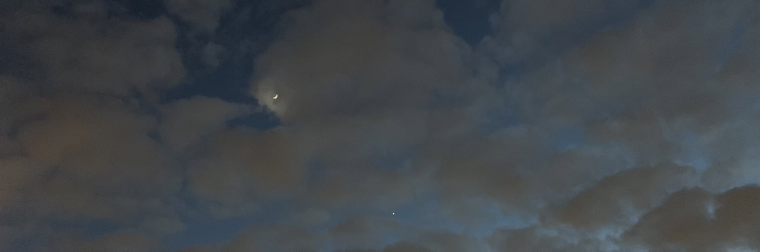 MahnazRA's profile banner image