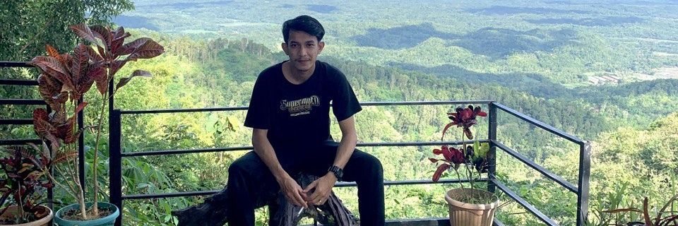 haneeev's profile banner image