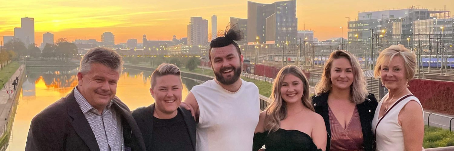 izabell_t's profile banner image