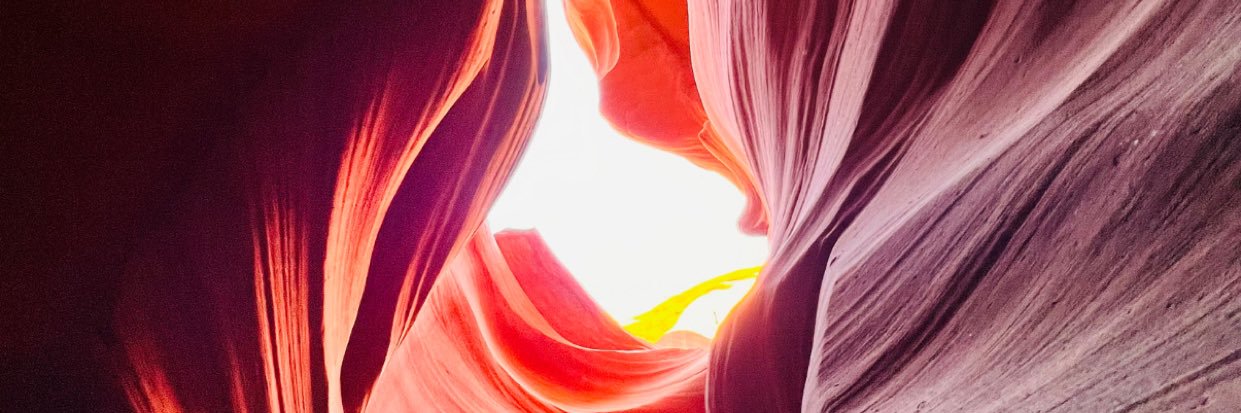 itsmenichol's profile banner image