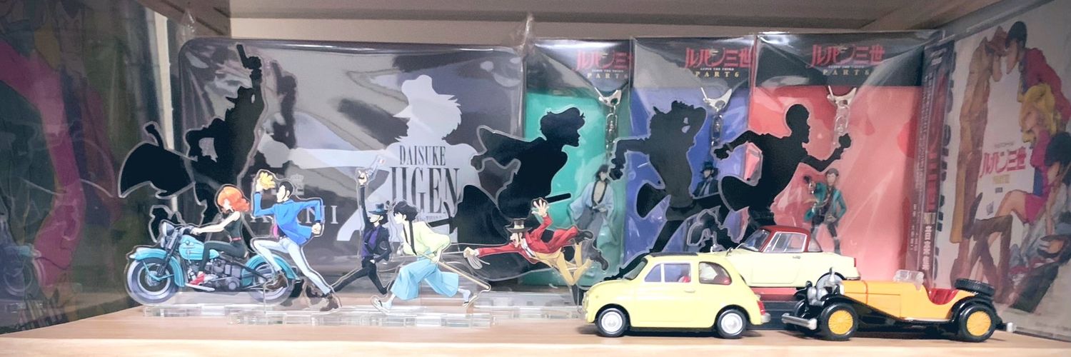 ᵃ¹⁰'s banner