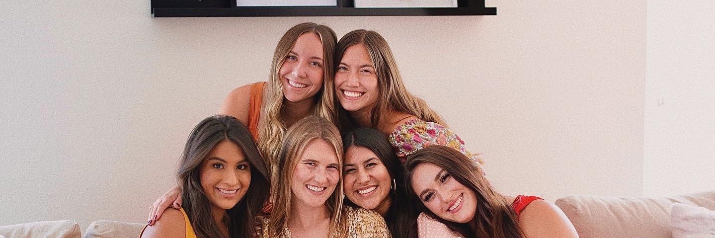 dylananguyen's profile banner image