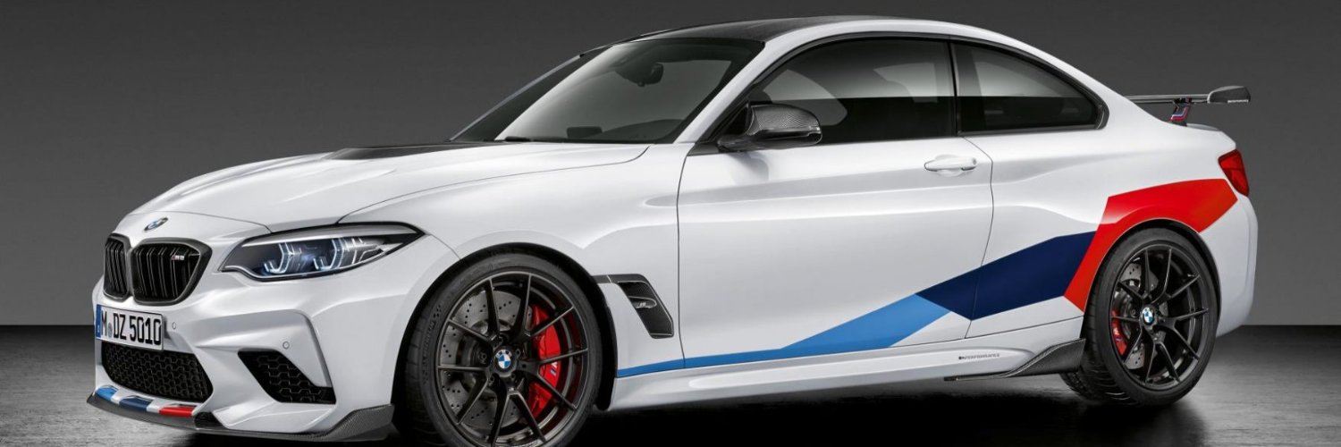 Miguel Martínez banner