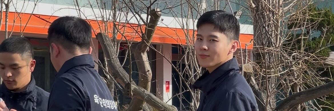 Wbear ✨️ AHOF UNIS era banner