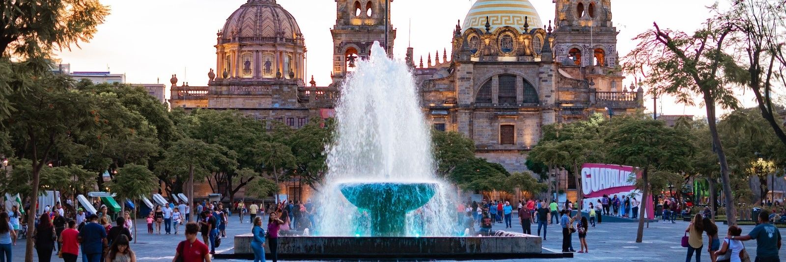 augustovalencia's profile banner image