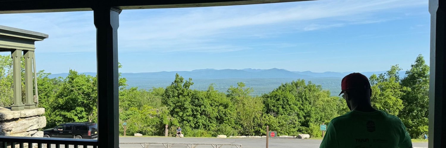 Con Artest 🇬🇩 banner