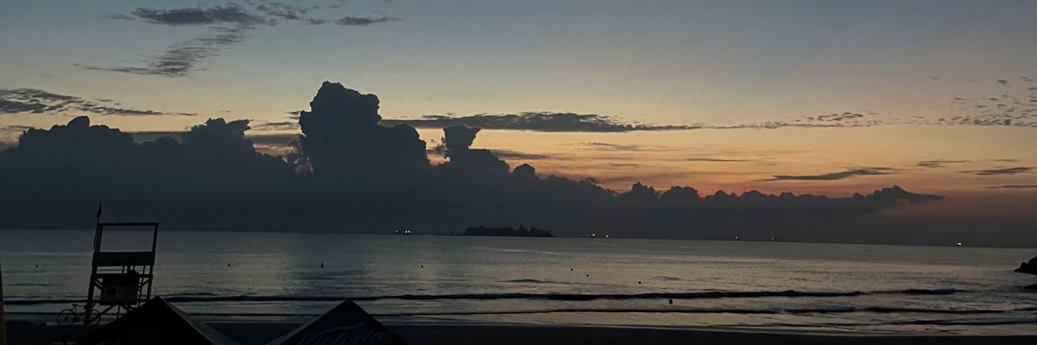 kellyloppez's profile banner image