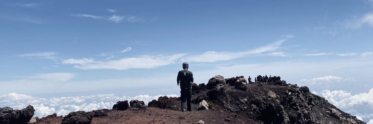 sindunataa_'s profile banner image