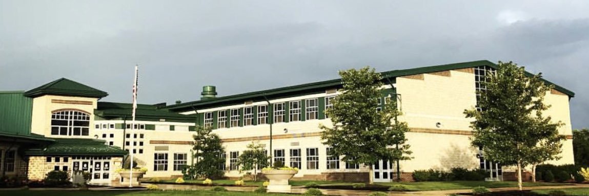 Seneca Class of 2022 banner