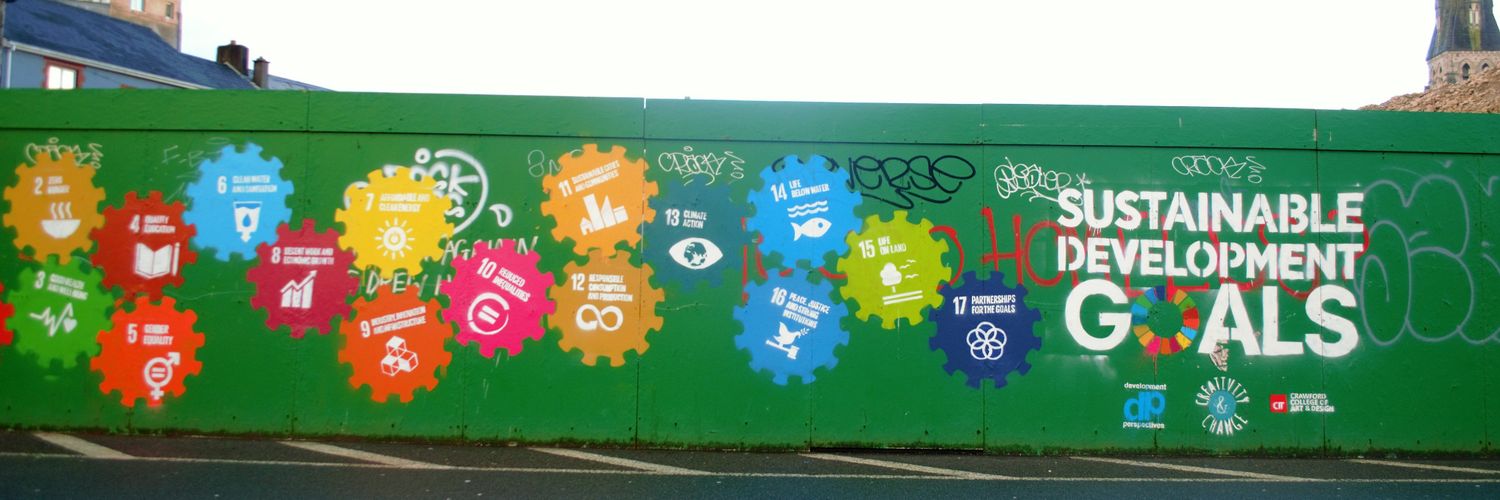 Vanessa Mulhall 🇮🇪 🇵🇸 🚲 ♀️ 🏳️‍🌈 banner