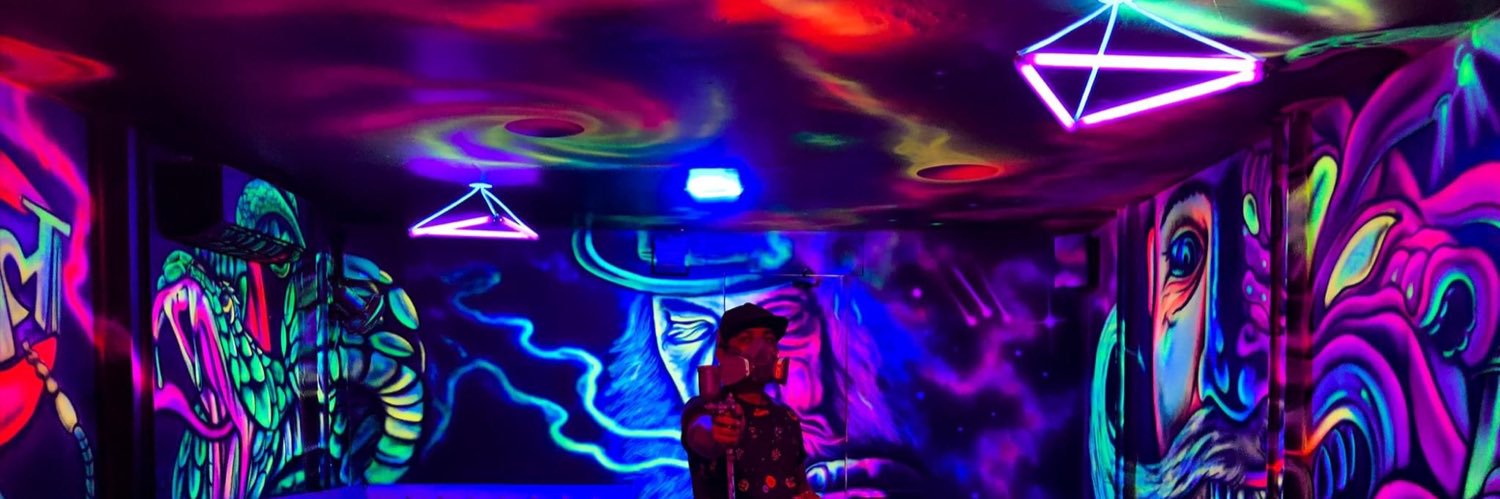 Signkustomz's profile banner image