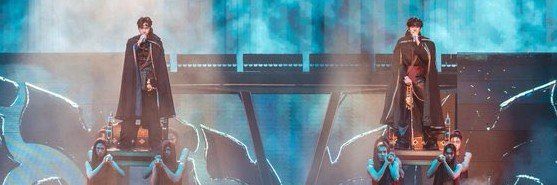 varelu's profile banner image