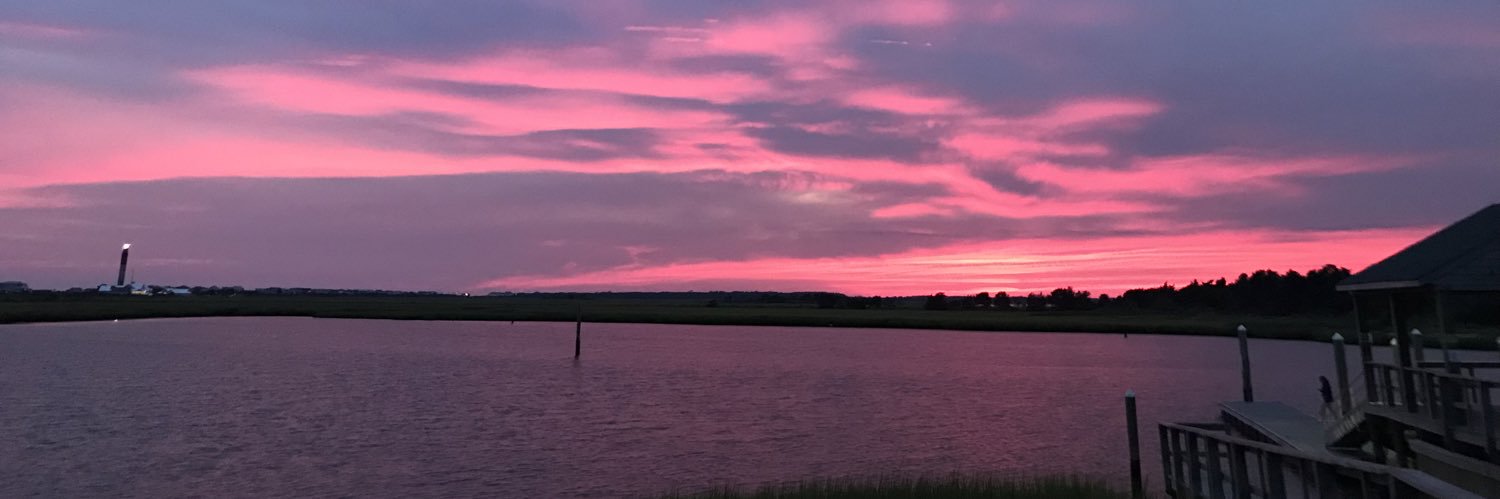 lizzie_b97's profile banner image