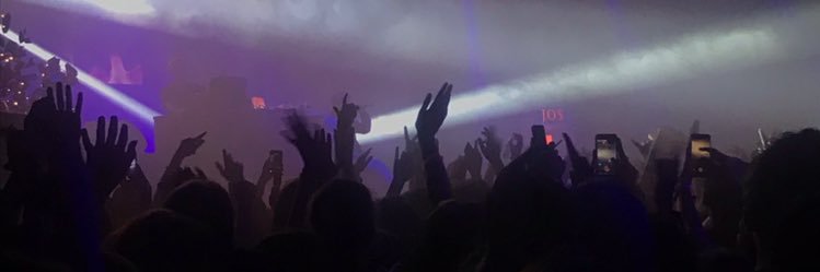 manondeloryy's profile banner image