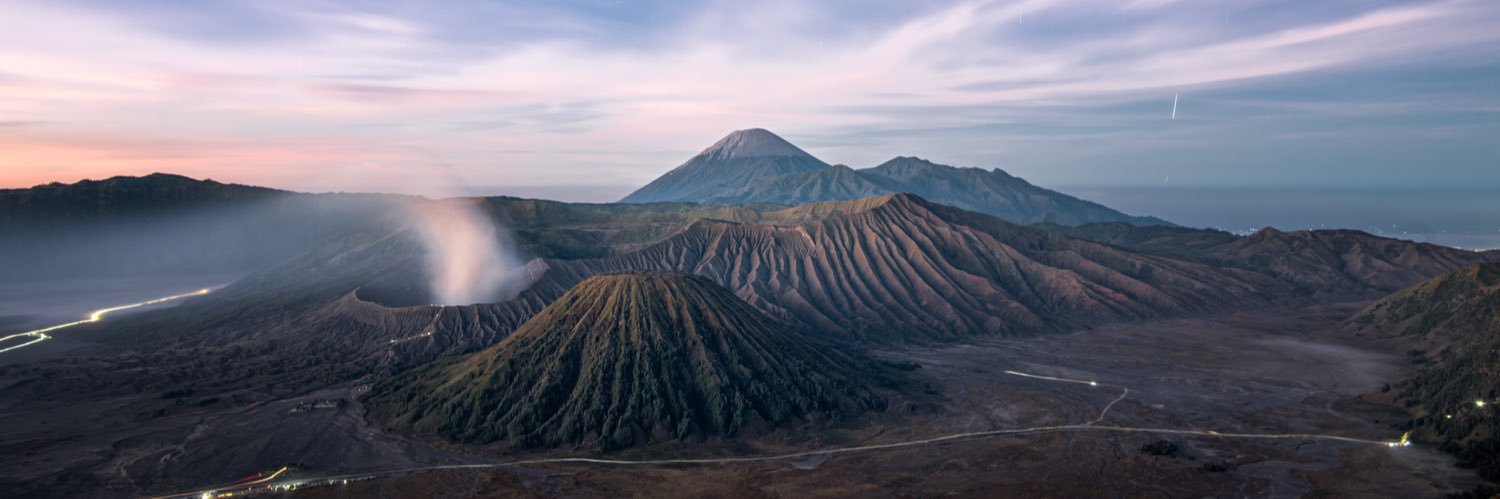 rizkiagustaa's profile banner image