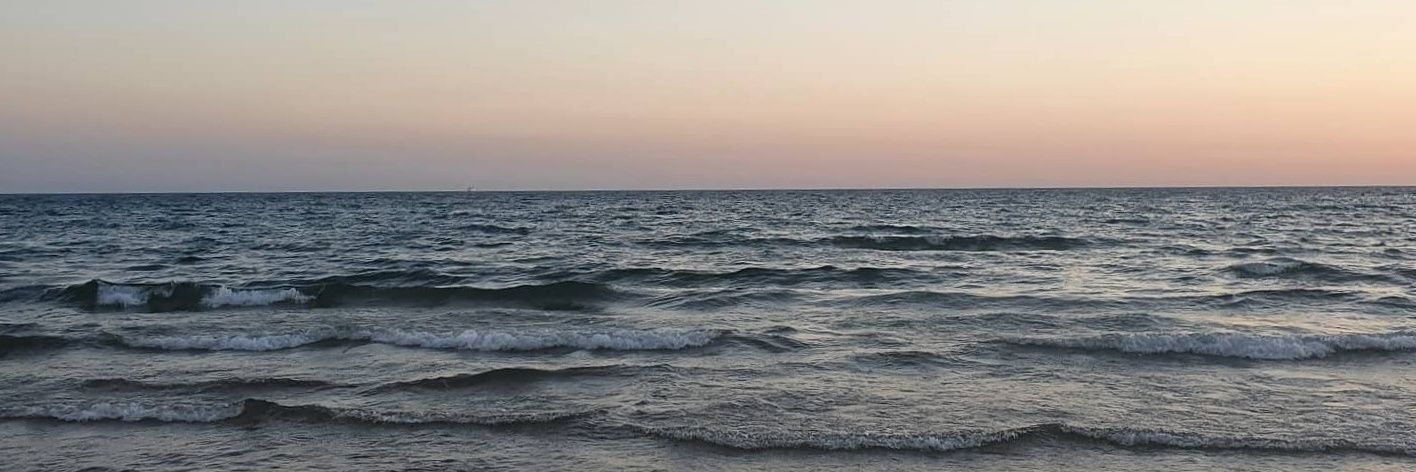 fyitsapril's profile banner image
