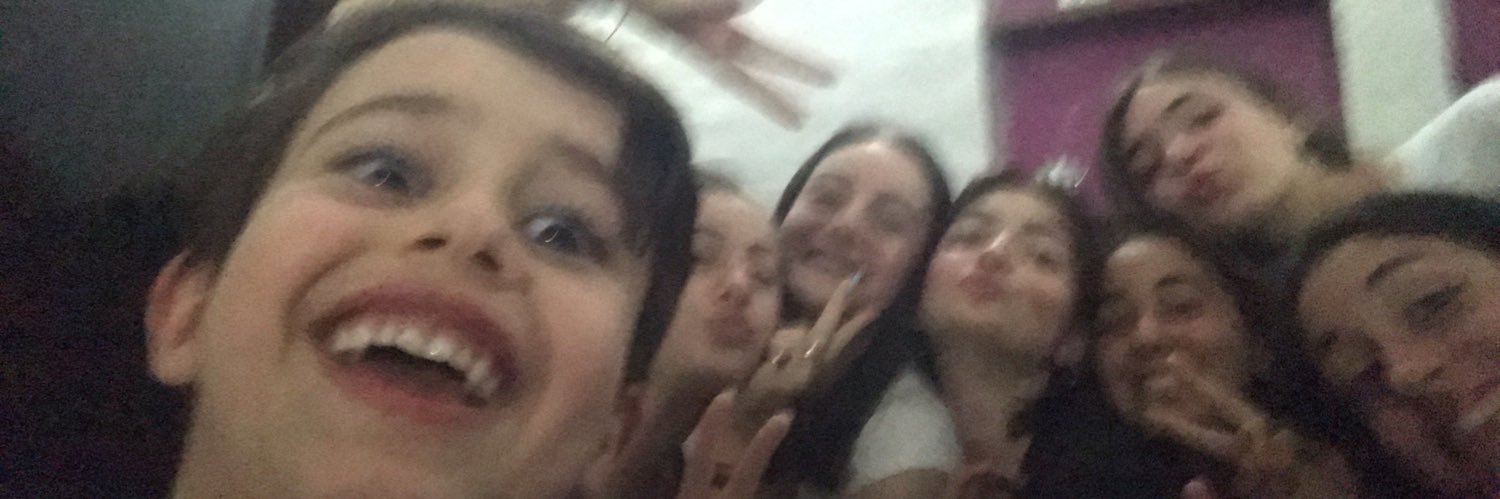 Julilescano18's profile banner image