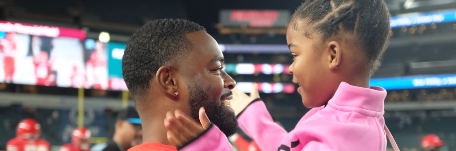 Donovan Warren banner