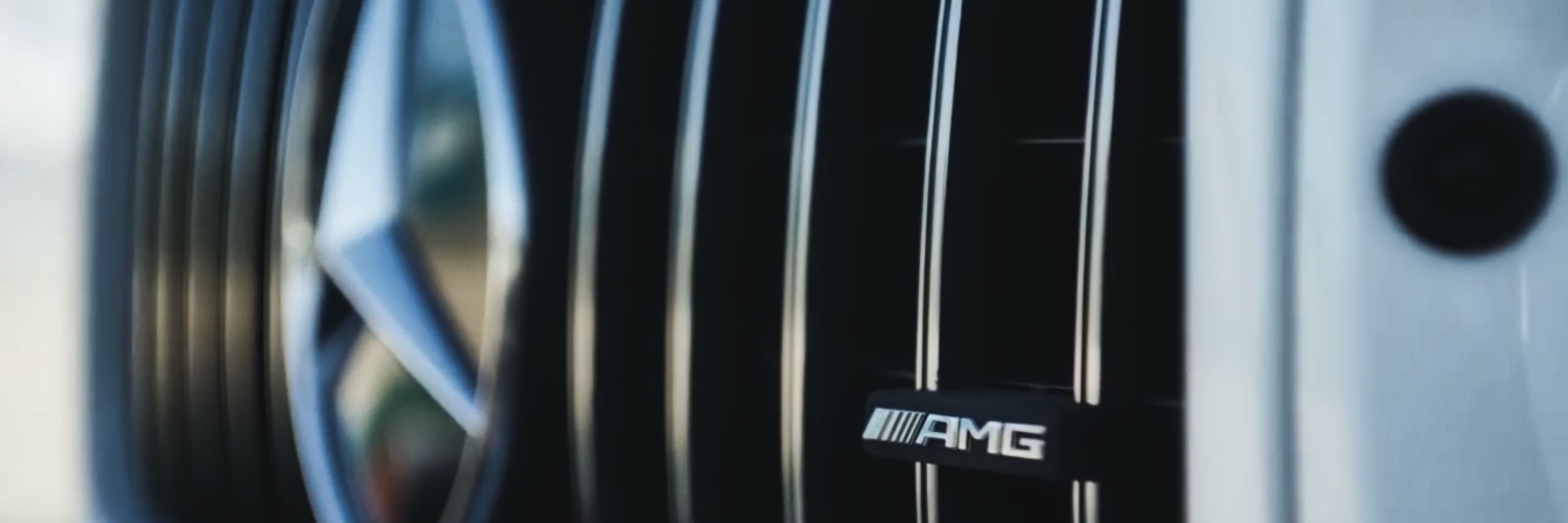 mammabusta's profile banner image