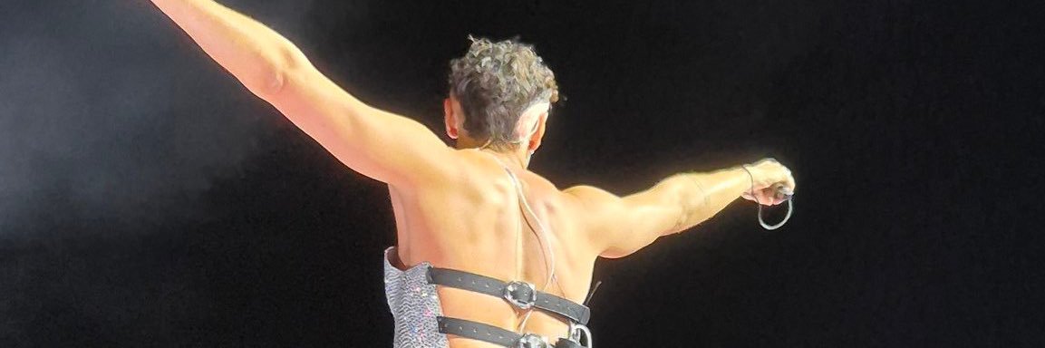 Eleonora 🐻 💫 🌺 banner