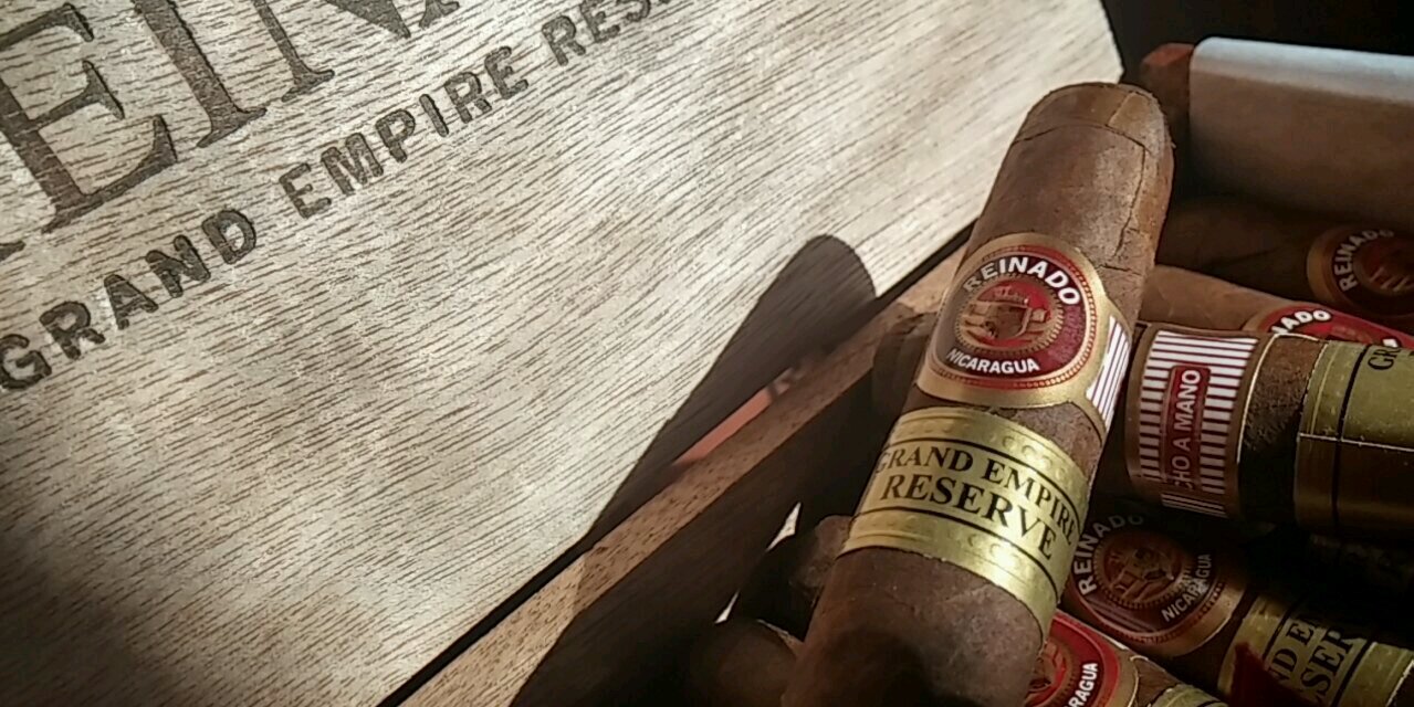 ReinadoCigars's profile banner image