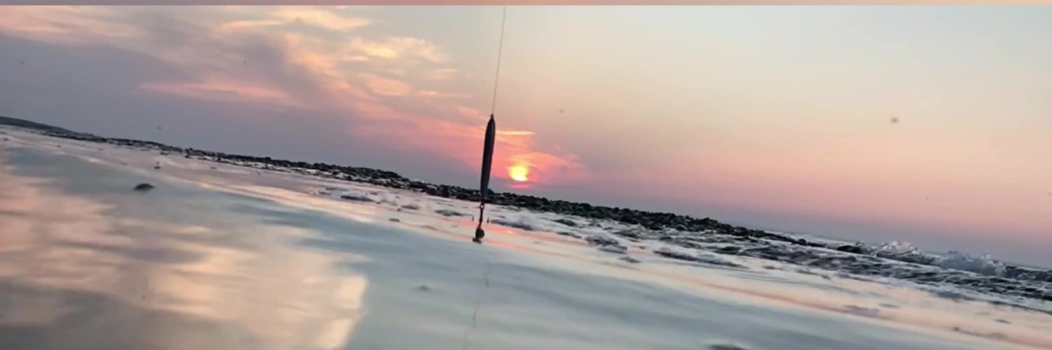 Cu6tis's profile banner image