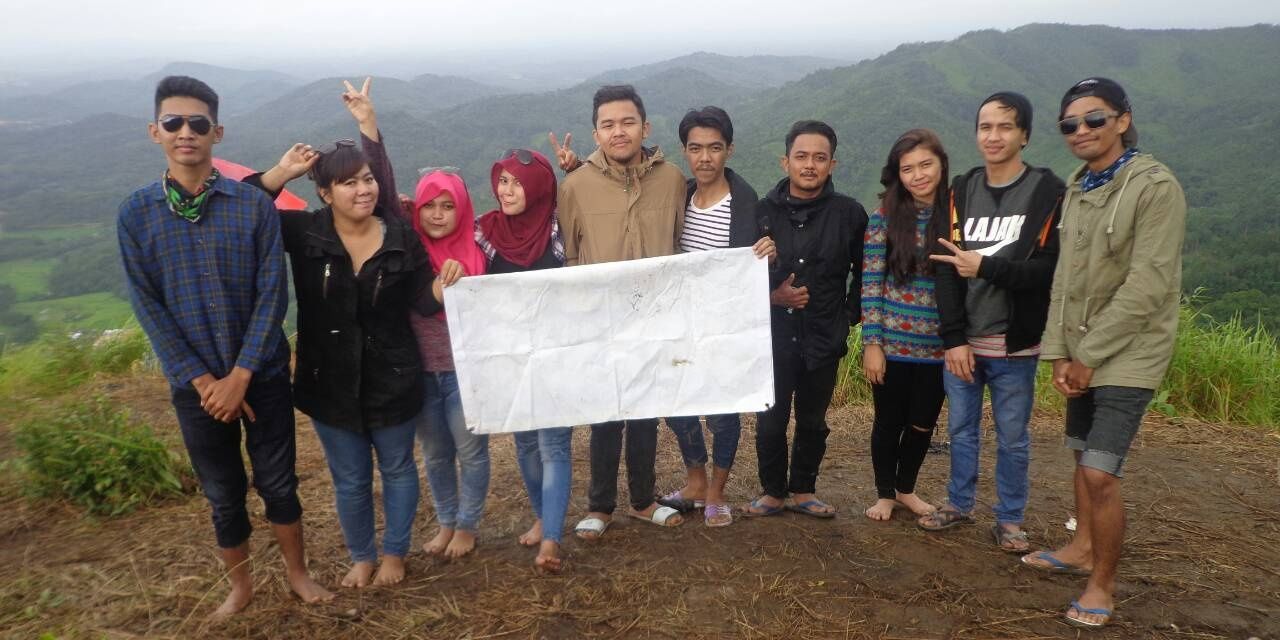 Wahyuneeeee's profile banner image