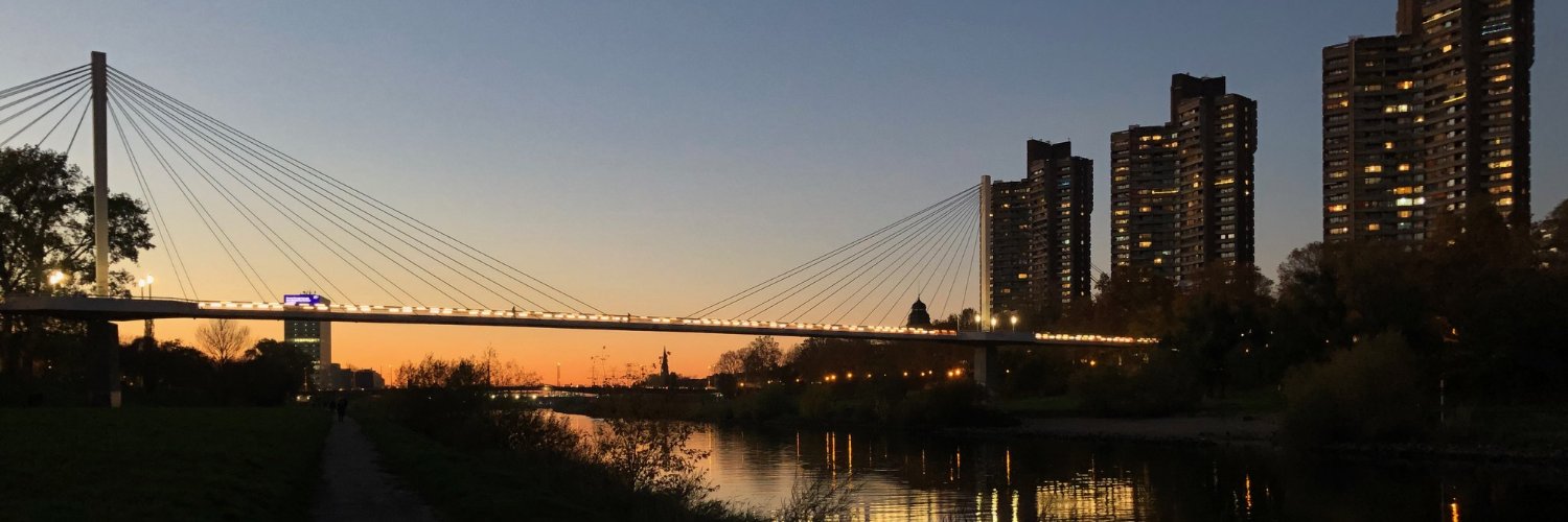 Maximilian Bach banner