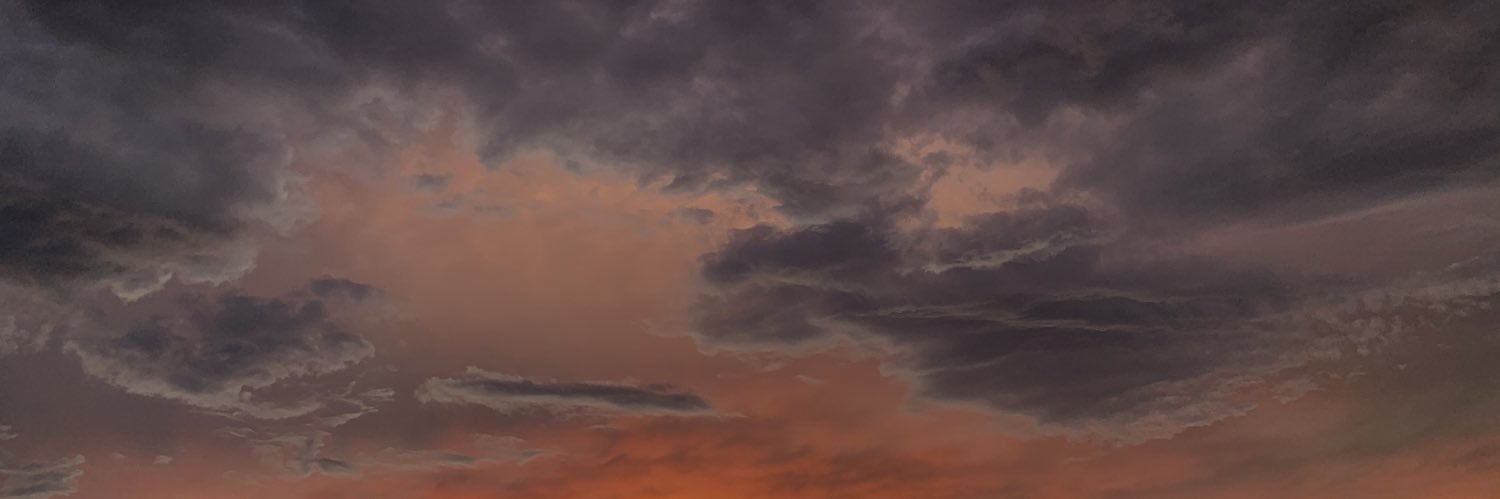 myrnnie's profile banner image
