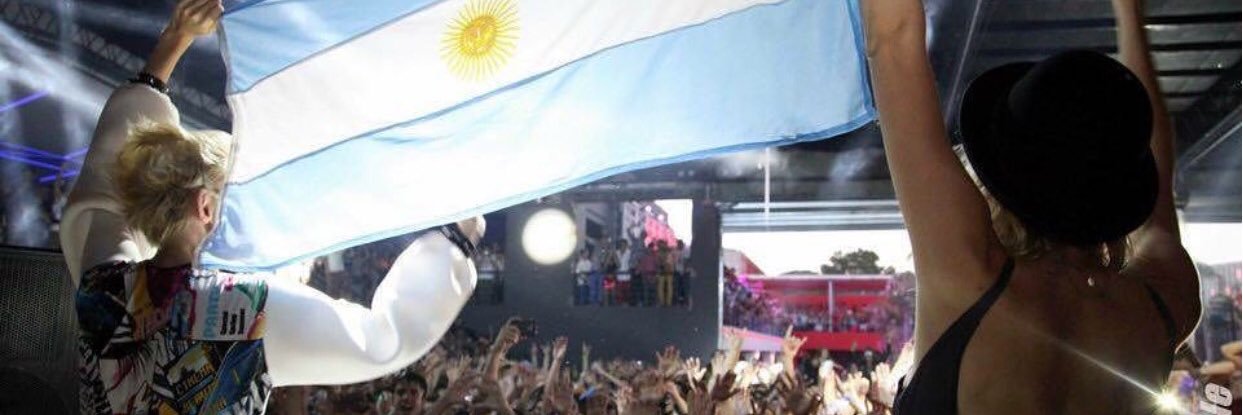 LoveNervo's profile banner image
