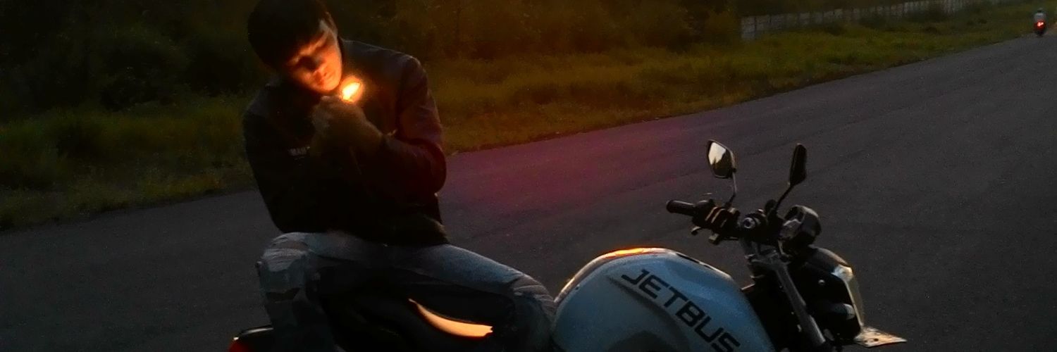 oggenrizki's profile banner image