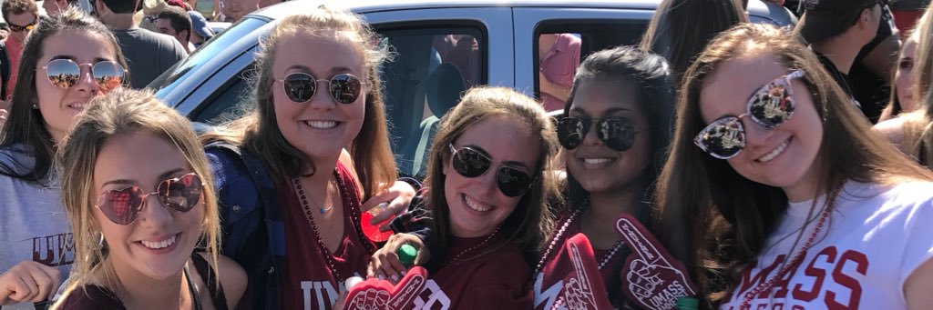 carolineeweberr's profile banner image