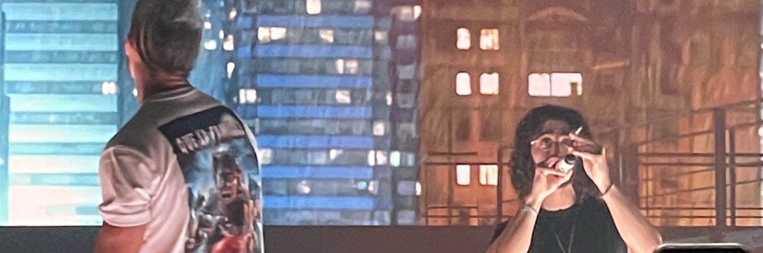 clhoewn's profile banner image
