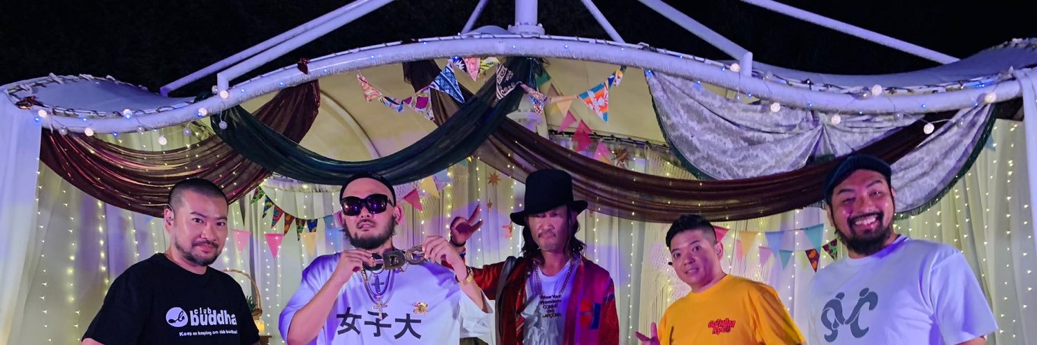 d_psprs's profile banner image