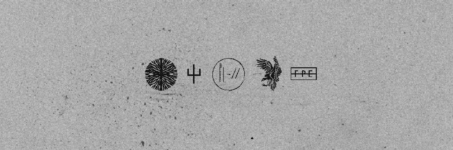 𝕽ey(d bull) ⊬ banner