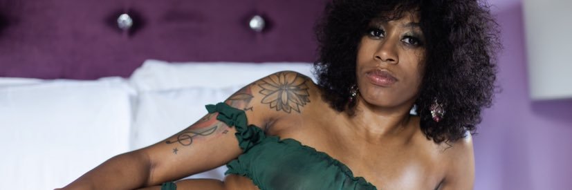 _resamariee's profile banner image