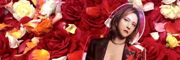 love2_xy Profile Banner