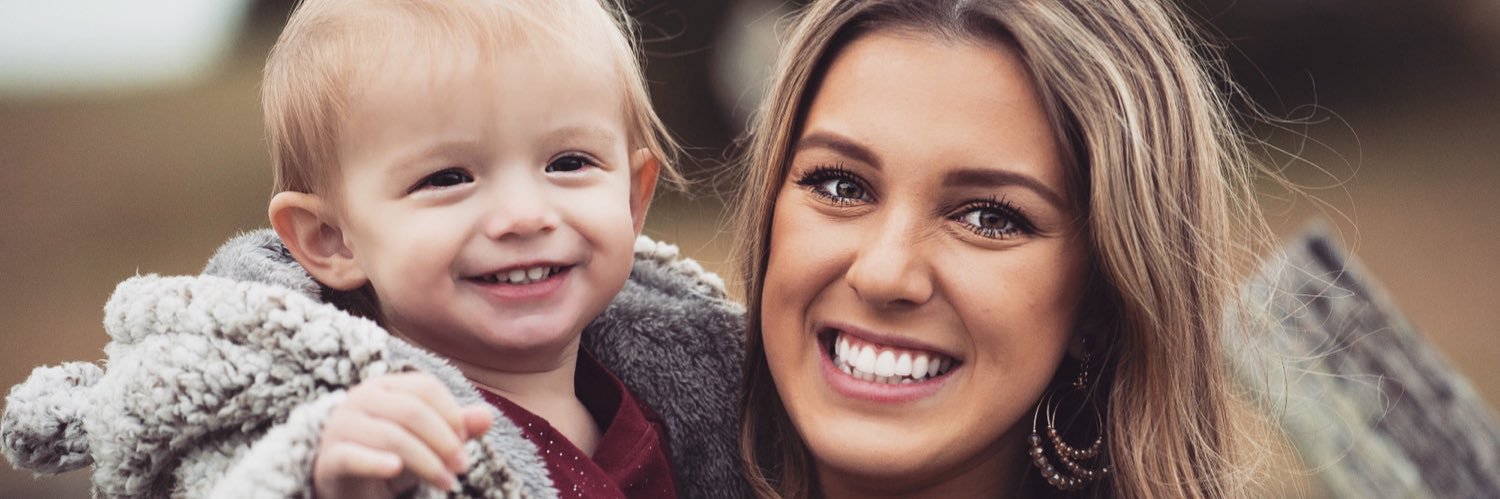 Courtney ☼ banner