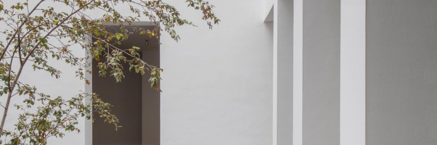UPinteriors's profile banner image
