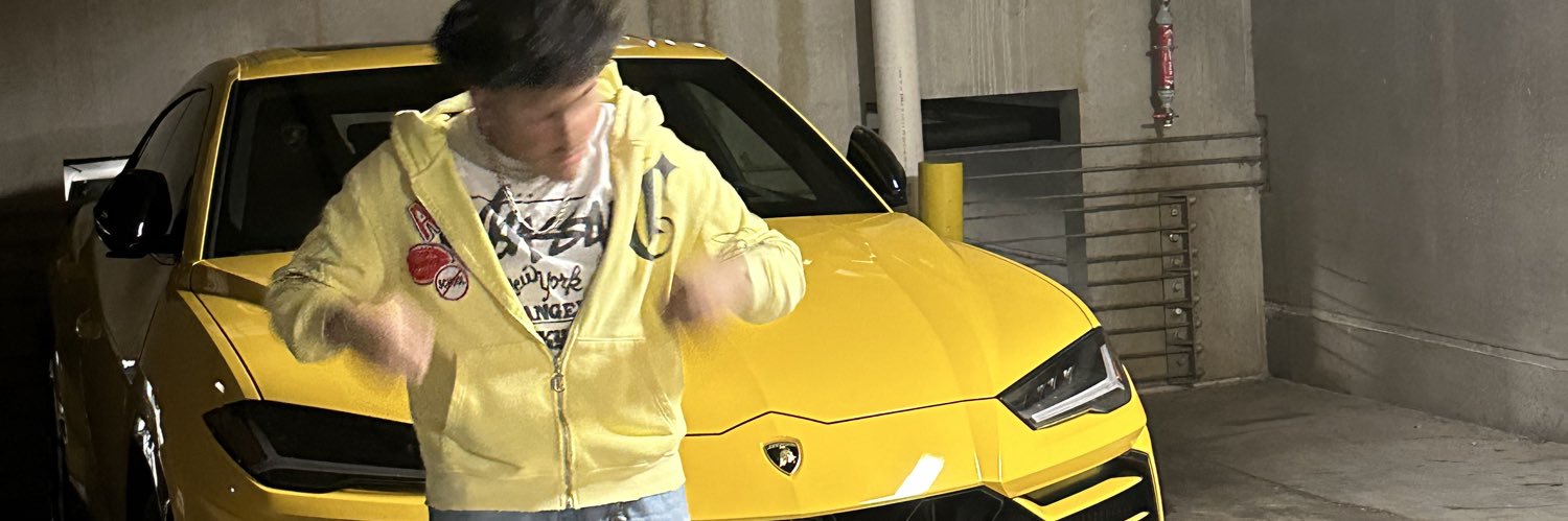 benito banner