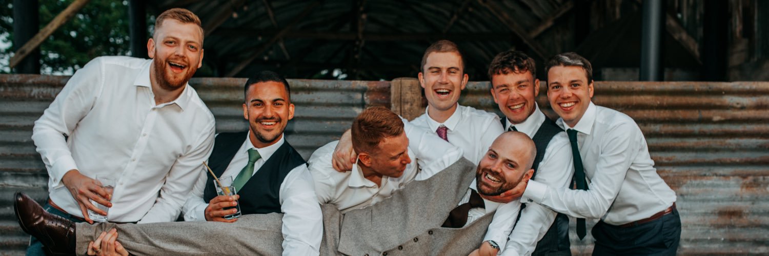 Gleeswan's profile banner image