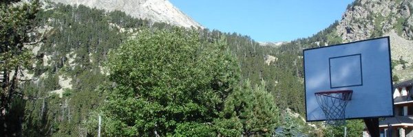 daniaguila12 Profile Banner