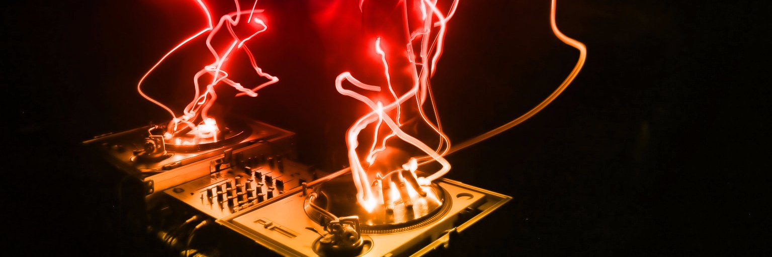 djeugene5's profile banner image