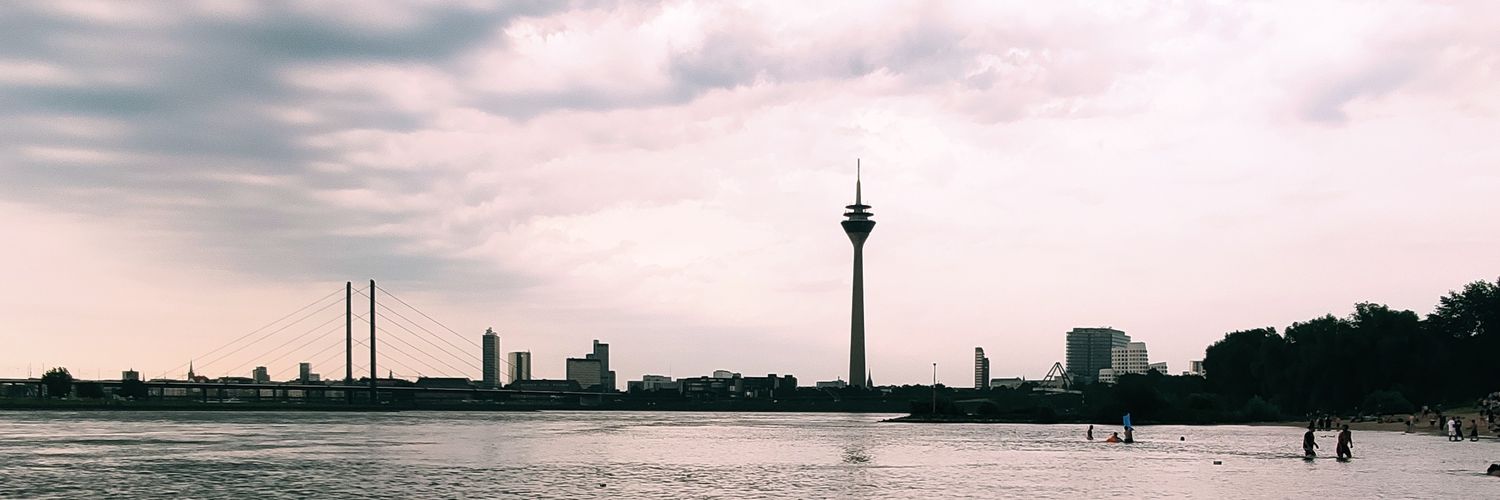 schmitzerpics's profile banner image