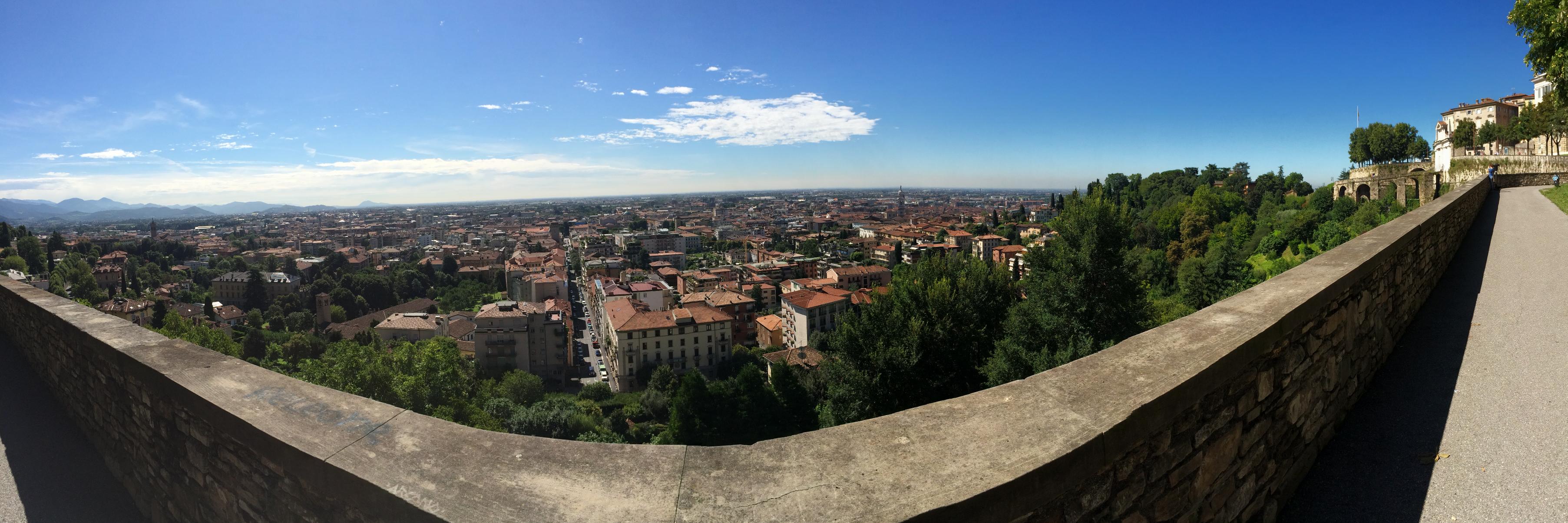 lucasamotti's profile banner image